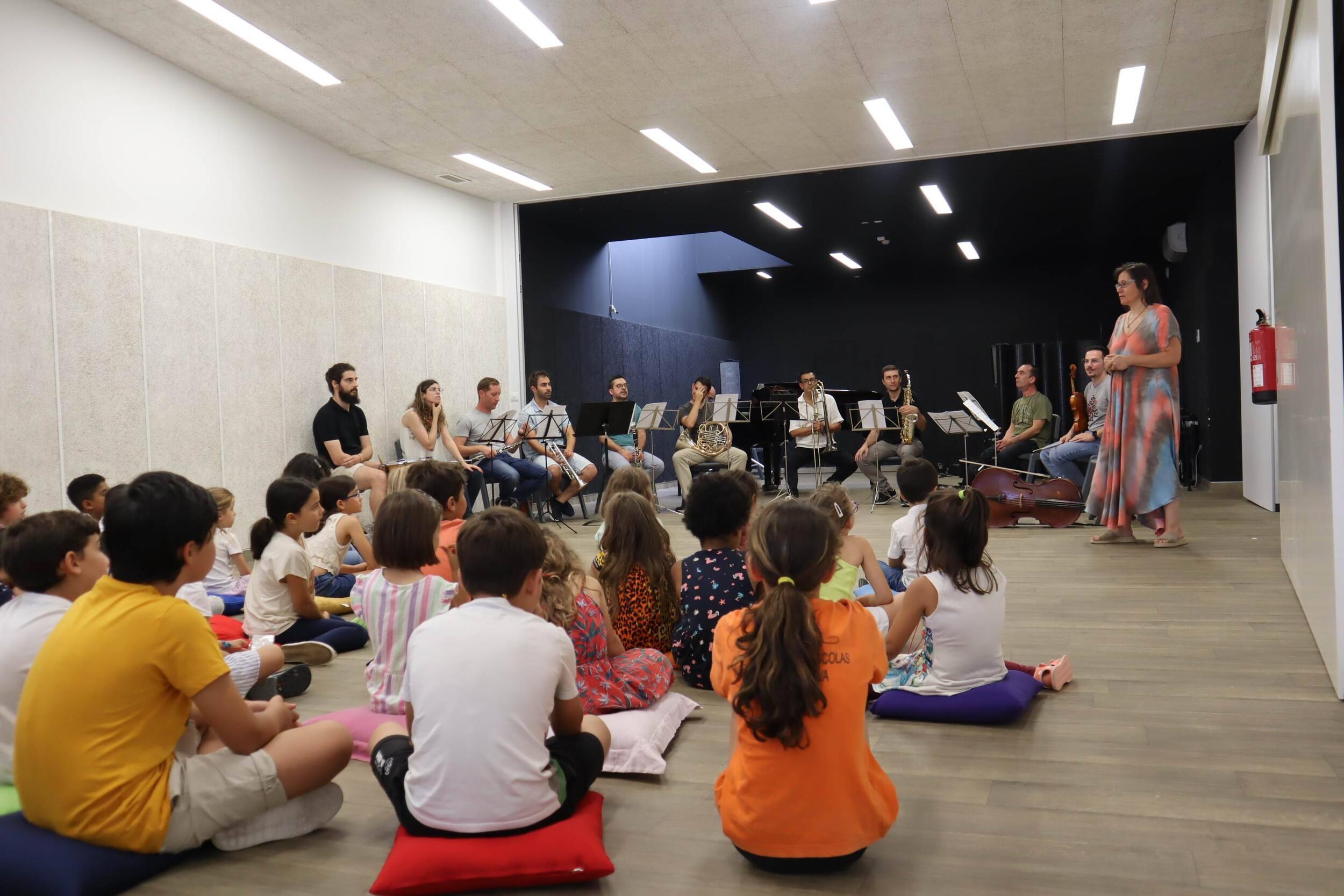 Conservatório de Música de Sintra abre portas às famílias num Dia Aberto cheio de ritmo e criativ...